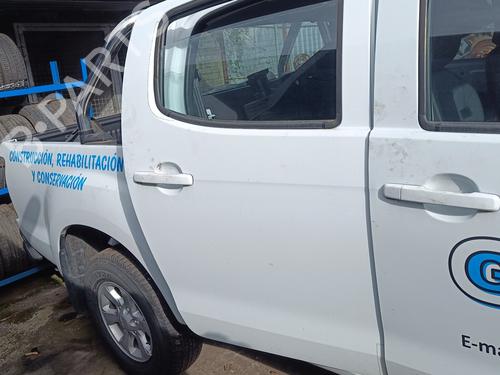 Używane Drzwi tylne prawe ISUZU D-MAX II Platform/Chassis (TFR, TFS) [2012-2025]  28544883