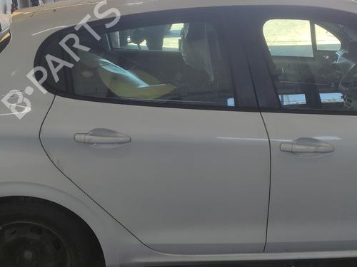 Used Right rear door PEUGEOT 208 I (CA_, CC_) 1.4 HDi (68 hp) 18510964