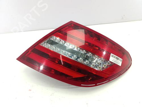 Used Right taillight MERCEDES-BENZ C-CLASS (W204) C 220 CDI (204.002) (170 hp) 32332023