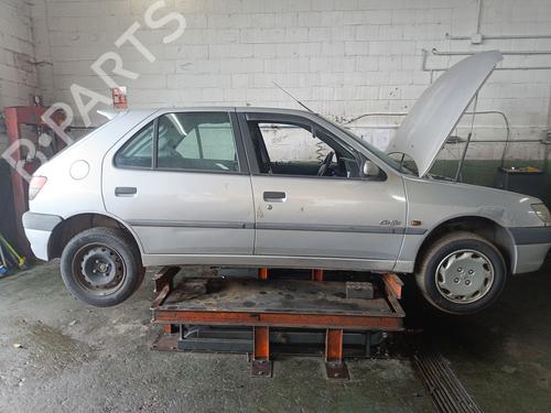 Used Parts PEUGEOT 306 Hatchback (7A, 7C, N3, N5) 1.9 DT (90 hp) 4309172