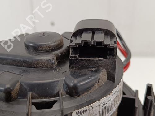 Heater blower motor PEUGEOT 208 I (CA_, CC_) 1.0 VTi | BP13817431M62 