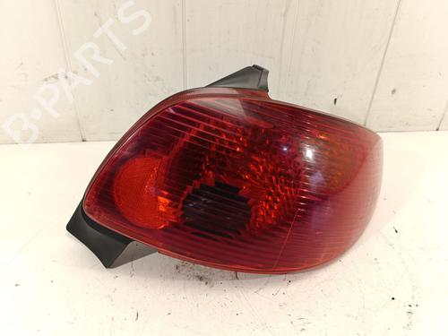 Højre baglygte PEUGEOT 206 Hatchback (2A/C) 2.0 HDI 90 (90 hp) 26141892