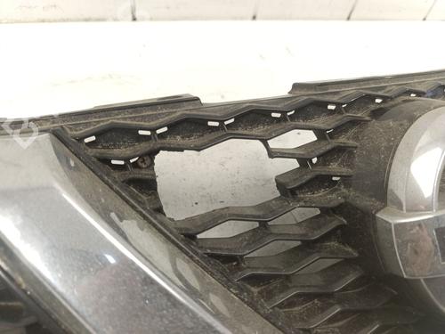 Grill NISSAN QASHQAI II (J11, J11_) 1.6 dCi ALL MODE 4x4-i | BP29866465C40 