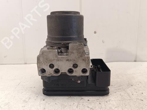 Used ABS pump KIA CARENS III MPV (UN) 2.0 CRDi 115 (115 hp) 11175859