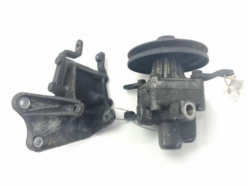 Used Steering pump Steering pump BMW 3 (E30) 325 i X (171 hp) 34719777 34719777