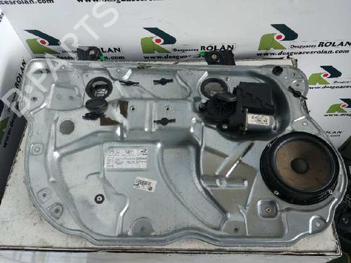 Used Front left window mechanism VW POLO CLASSIC (86C, 80) [1985-1994]  4062762