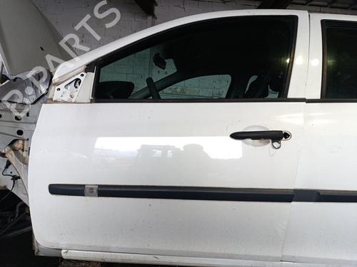 left-front-door-renault-clio-iii-br01-cr01-2005-2006-2007-2008-2009-2010-2011-2012-2013-2014-36665069 main image