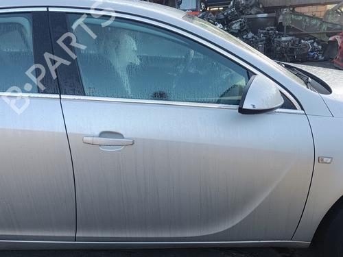 Used Right front door OPEL INSIGNIA A (G09) 2.0 CDTI (68) (131 hp) 28544926
