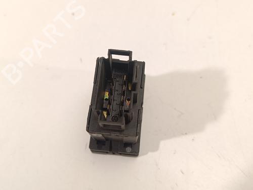 Used Left front window switch VW VENTO (1H2) [1991-1998]  16459249