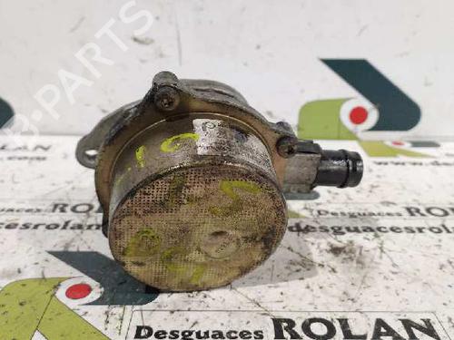 Used Vacuum pump RENAULT KANGOO Express (FC0/1_) [1997-2025]  7474825