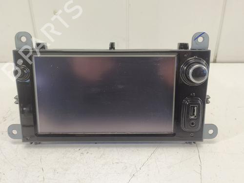 Used Radio RENAULT CLIO IV (BH_) 0.9 TCe 90 (BHNF, BHMA, BHMH, BHJK, BHJR) (90 hp) 8235033