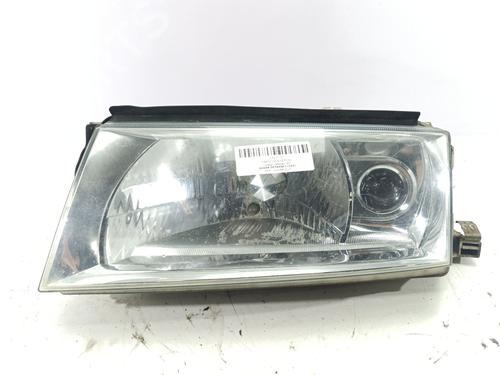 Używane Lampa przednia lewa SKODA OCTAVIA I (1U2) [1996-2010]  30703640