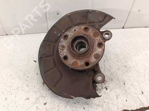 Used Right front steering knuckle SKODA OCTAVIA II (1Z3) [2004-2013]  12547561