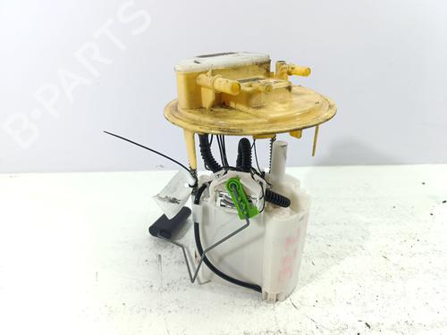 Used Fuel pump PEUGEOT 3008 II SUV (MC_, MR_, MJ_, M4_) 1.6 BlueHDi 120 (120 hp) 31084042