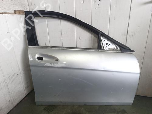 Used Right front door MERCEDES-BENZ C-CLASS (W204) [2007-2015]  18706828
