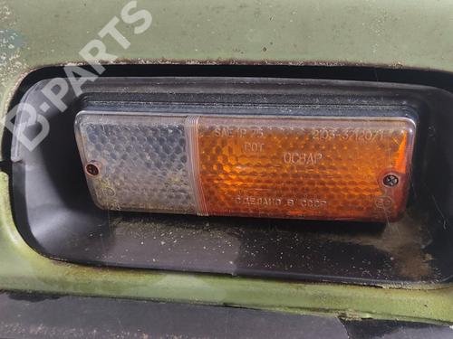 Used Left front indicator Left front indicator LADA NIVA Closed Off-Road Vehicle (2121, 2131) 1.6 (75 hp) 9521703 9521703