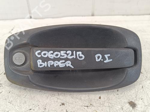 Venstre foran utvendig håndtak PEUGEOT BIPPER (AA_) 1.4 HDi (68 hp) 12990237