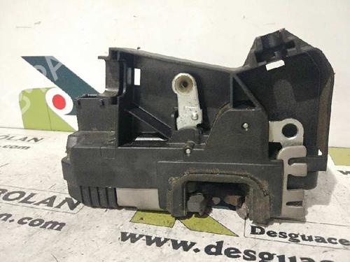 Front left lock OPEL ZAFIRA A MPV (T98) 2.0 DTI 16V (F75) | BP4053200C98 