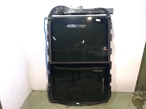 Soltak VW TOURAN (5T1) 2.0 TDI (190 hp) 32206605