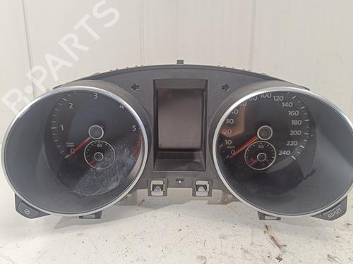 Kombiinstrument VW GOLF VI (5K1) 1.6 TDI (105 hp) 22645469