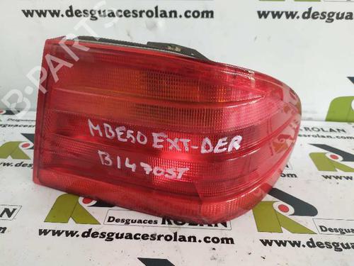 Used Right taillight MERCEDES-BENZ E-CLASS (W210) E 420 (210.072) (279 hp) 4058011