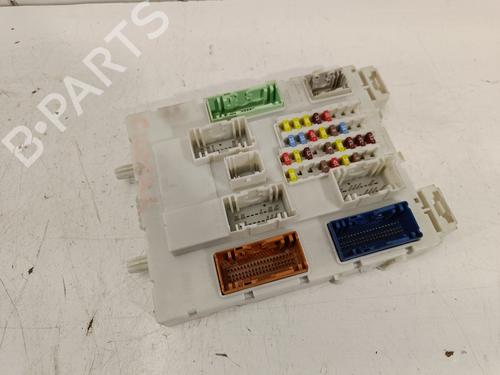 Used Fuse box FORD FOCUS III Turnier 1.5 TDCi (120 hp) 10409867