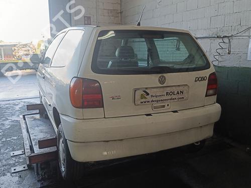 Left front indicator VW POLO III (6N1) 64 1.9 D | BP25742783C32 