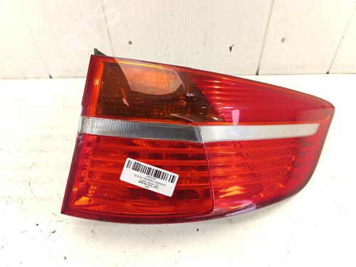 Used Right taillight BMW X6 (E71, E72) xDrive 40 d (306 hp) 29983294