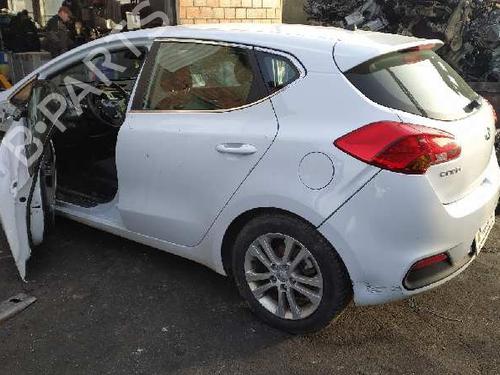 KIA CEE'D (JD) 1.4 CRDi 90 (90 hp) 664982