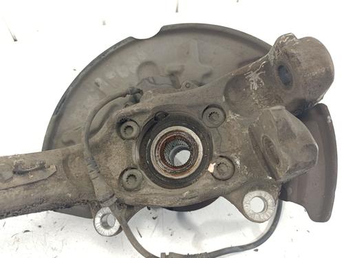Achsschenkel links vorne AUDI A4 B6 Avant (8E5) 2.5 TDI | BP28710549M25 