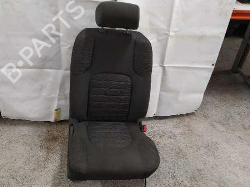 Used Right front seat NISSAN NAVARA NP300 (D40) 2.5 dCi 4WD (D40TT, D40T, D40M, D40BB) (190 hp) 5333118