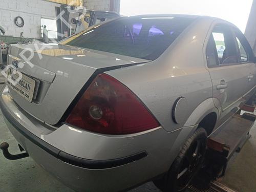 Right taillight FORD MONDEO III Saloon (B4Y) 2.0 TDCi | BP25702964C35 