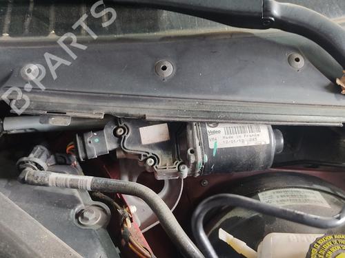 front-windshield-wiper-arm-bmw-1-f20-2011-2012-2013-2014-2015-2016-2017-2018-2019-32273837 main image