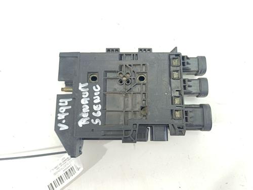 Used Electronic module Electronic module RENAULT SCÉNIC III (JZ0/1_) 1.9 dCi (JZ0J, JZ1J, JZ1K, JZ1S) (131 hp) 40184001 40184001