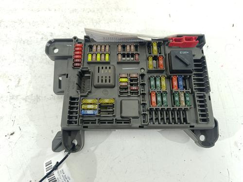 Used Fuse box BMW X6 (E71, E72) xDrive 40 d (306 hp) 30150932