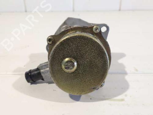 Used Vacuum pump RENAULT CLIO II (BB_, CB_) 1.5 dCi (B/CB08) (82 hp) 6424443