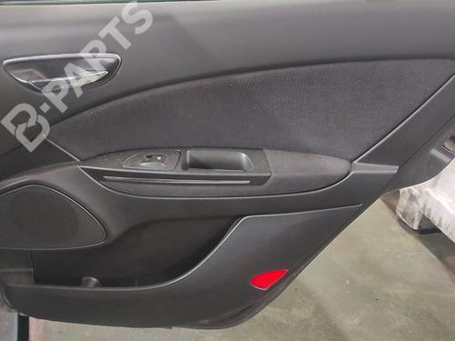 Used Right rear door panel Right rear door panel FIAT BRAVO II (198_) 1.6 D Multijet (198AXH1B) (105 hp) 11143137 11143137