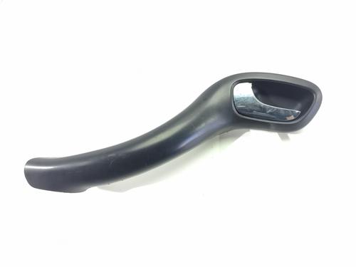 Venstre fortil invendig håndtag Venstre fortil invendig håndtag SEAT LEON (1M1) 1.9 TDI (150 hp) 36988913 36988913