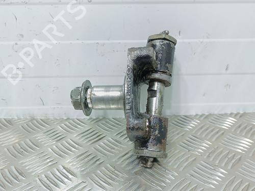 Used Right front steering knuckle NISSAN CABSTAR E (TL_, VL_) 125.35, 125.45 (TL0, VL0) (125 hp) 31585108