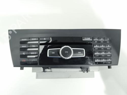 Used Radio Radio MERCEDES-BENZ C-CLASS (W204) C 220 CDI (204.002) (170 hp) 33028055 33028055
