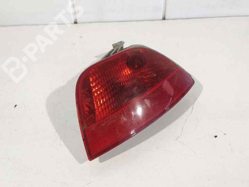 Used Rear bumper left light Rear bumper left light FORD FOCUS II (DA_, HCP, DP) 1.6 Ti (115 hp) 6981587 6981587