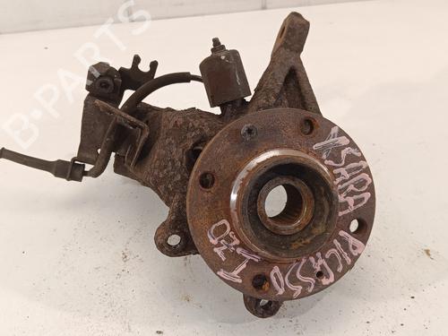 Used Left front steering knuckle CITROËN XSARA PICASSO (N68) 1.6 HDi (109 hp) 15599928