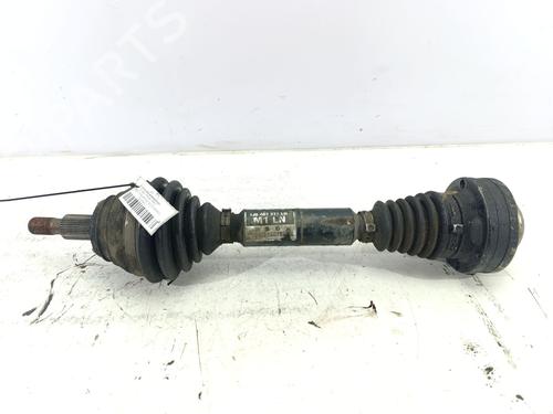 Drivaksel fortil venstre VW GOLF IV (1J1) 1.9 TDI (101 hp) 31814585