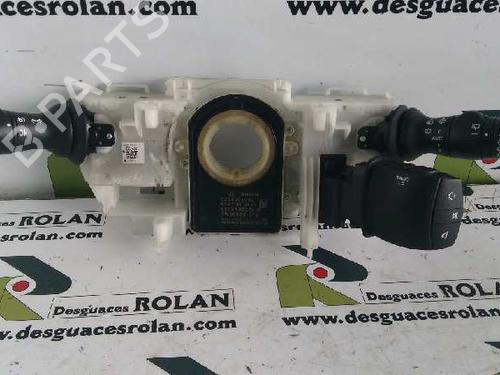 Used Switch RENAULT LAGUNA III (BT0/1) 2.0 dCi (BT01, BT08, BT09, BT0E, BT0K, BT12, BT1C, BT1D,... (150 hp) 4083300