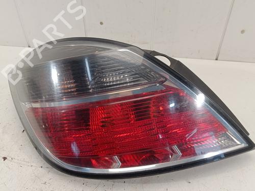 Used Left taillight OPEL ASTRA H (A04) [2004-2014]  21394155
