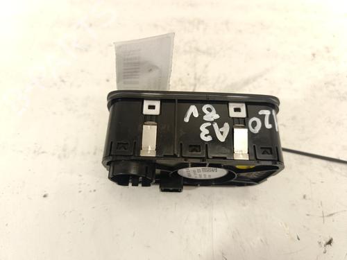 Forlygtekontakt AUDI A3 Limousine (8VS, 8VM) 2.0 TDI | BP30090249I24