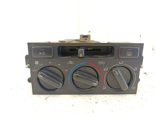 Used Climate control TOYOTA LAND CRUISER 90 (_J9_) 3.0 TD (KZJ90_, KZJ95_, KZJ90R, KZJ95R, KZJ90W, KZJ95W) (125 hp) 26506071