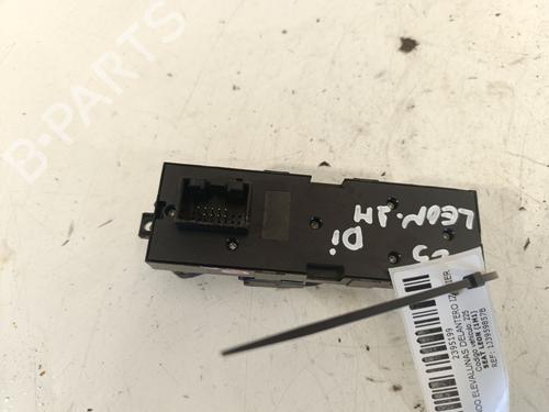 Venstre Foran elrute bryter SEAT LEON (1M1) 1.9 TDI | BP29395403I27 