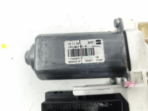 Left front window motor SEAT LEON (1P1) 1.9 TDI | BP40195274E21 - Image 4