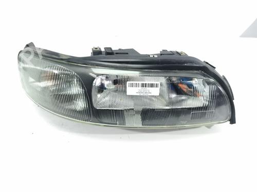 Used Right headlight Right headlight VOLVO V70 I (875, 876) 2.4 (170 hp) 33122776 33122776